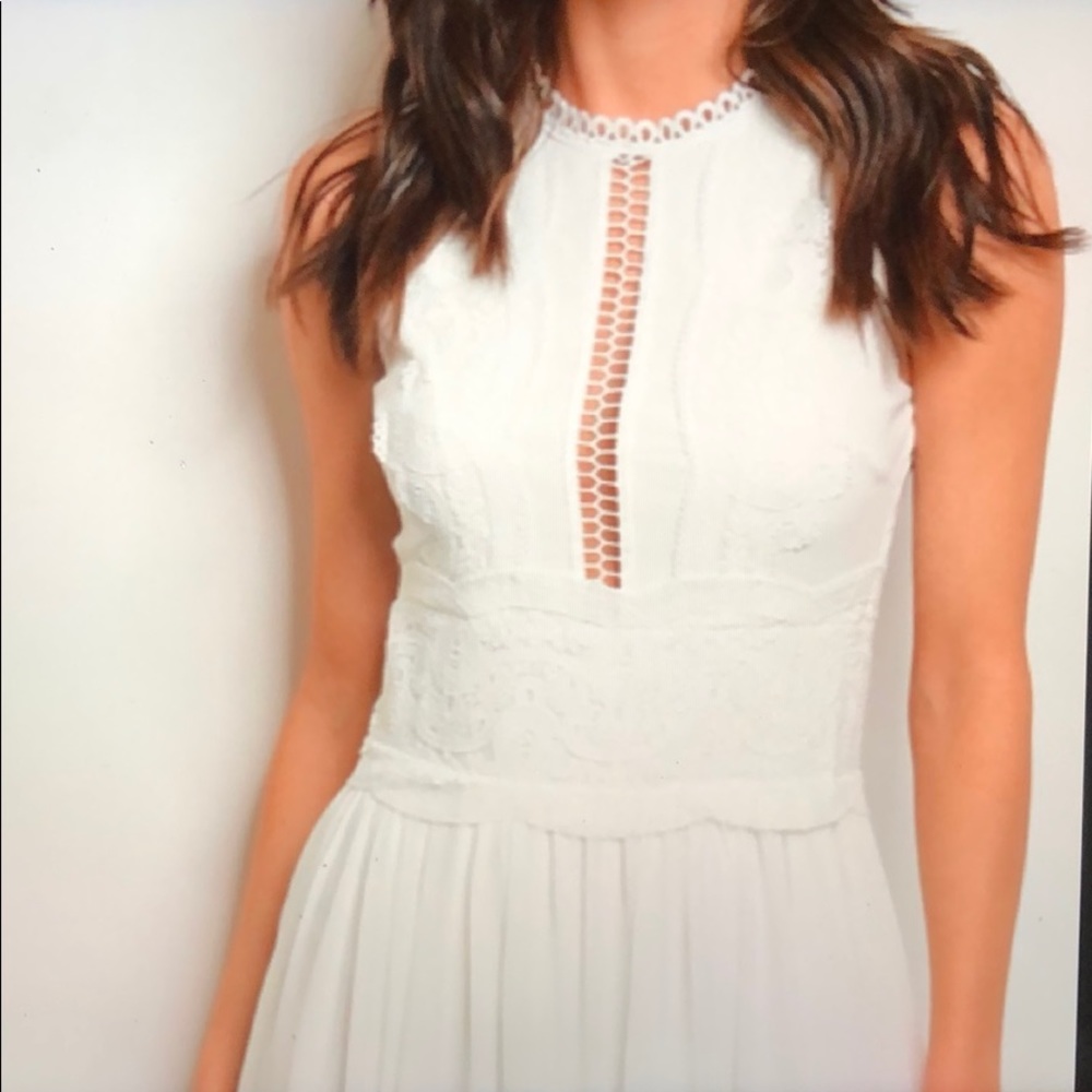 LAST ONE🌸white maxi dress - Picture 3 of 8